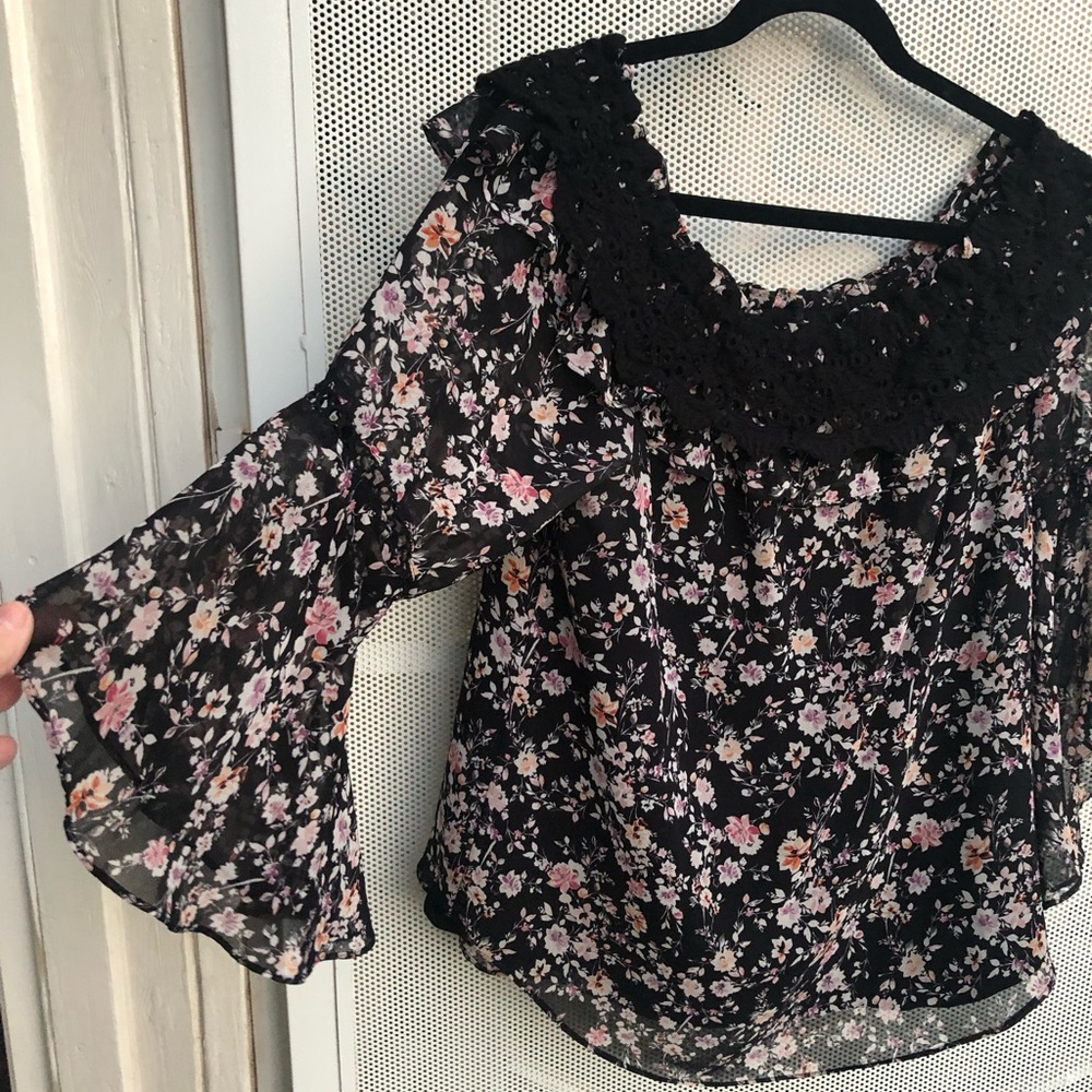 White House Black Market Black Floral Crochet-Neck Peasant Blouse
